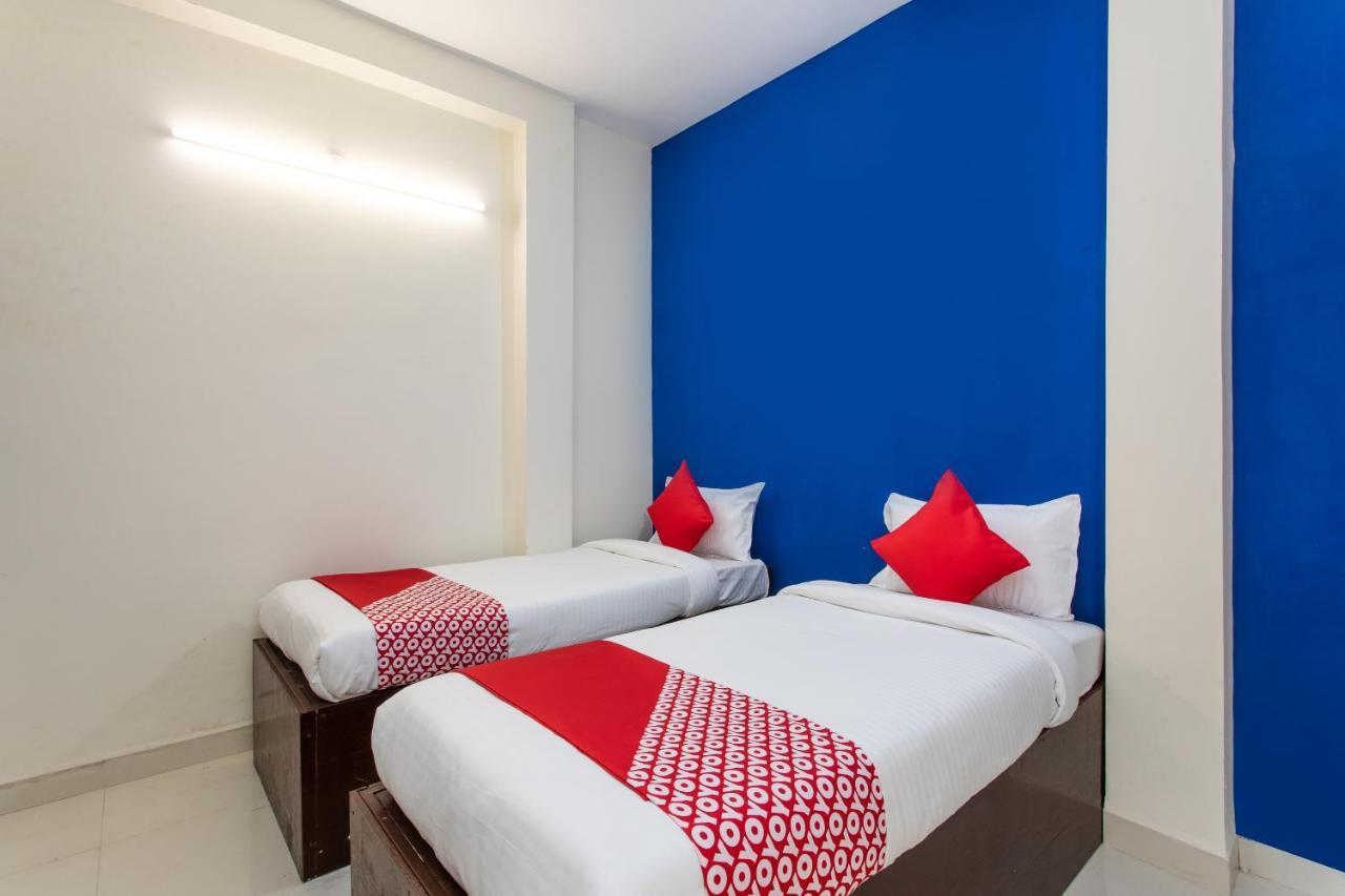 Oyo 27862 Hotel Brooklyn Индаур Экстерьер фото